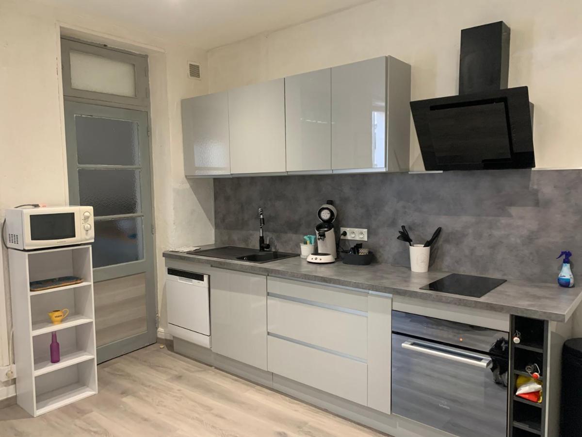 Appartement Studio Avec Cours à Fourques  Extérieur photo
